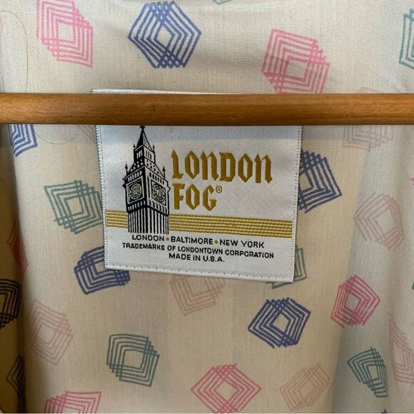 Vintage London Fog Blush pink Trench Coat Union Made 80s/90s oversized size 12 - Picture 4 of 16